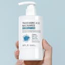 Tranexamic Acid Niacinamide Body Lotion, 300ml, 1pack - Image 3