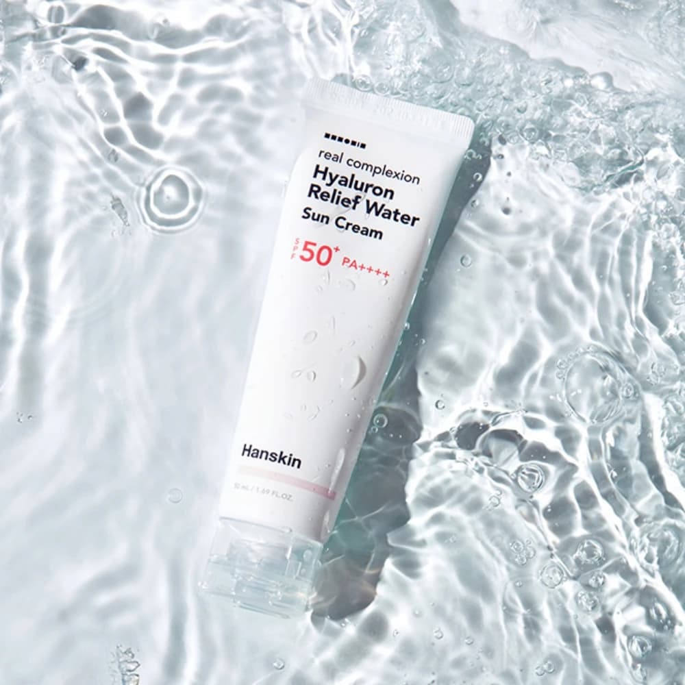 Real Complexion Hyaluronic Relief Water Sunscreen SPF50+ PA++++ - Image 2