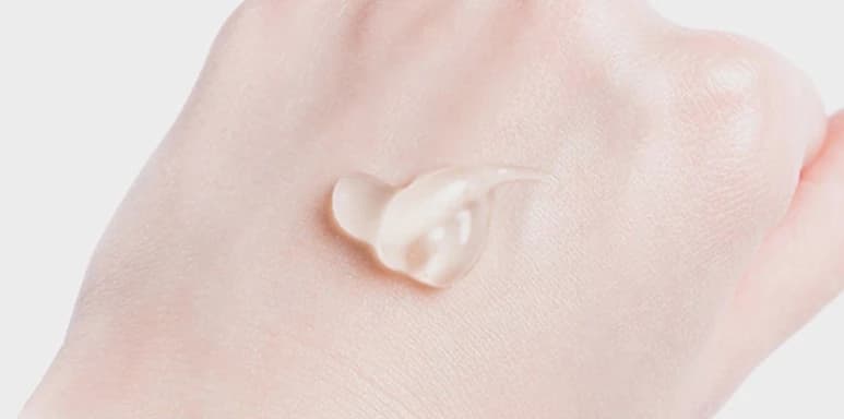 Cica Aloe Cleansing Gel Foam - Image 2