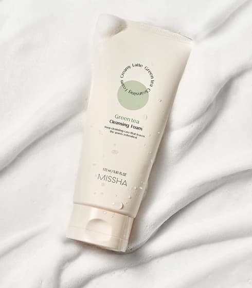 Creamy Latte Cleansing Foam Green Tea - Image 2