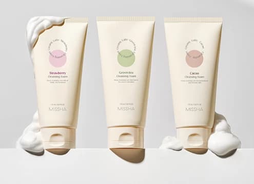 Creamy Latte Cleansing Foam Green Tea - Image 3