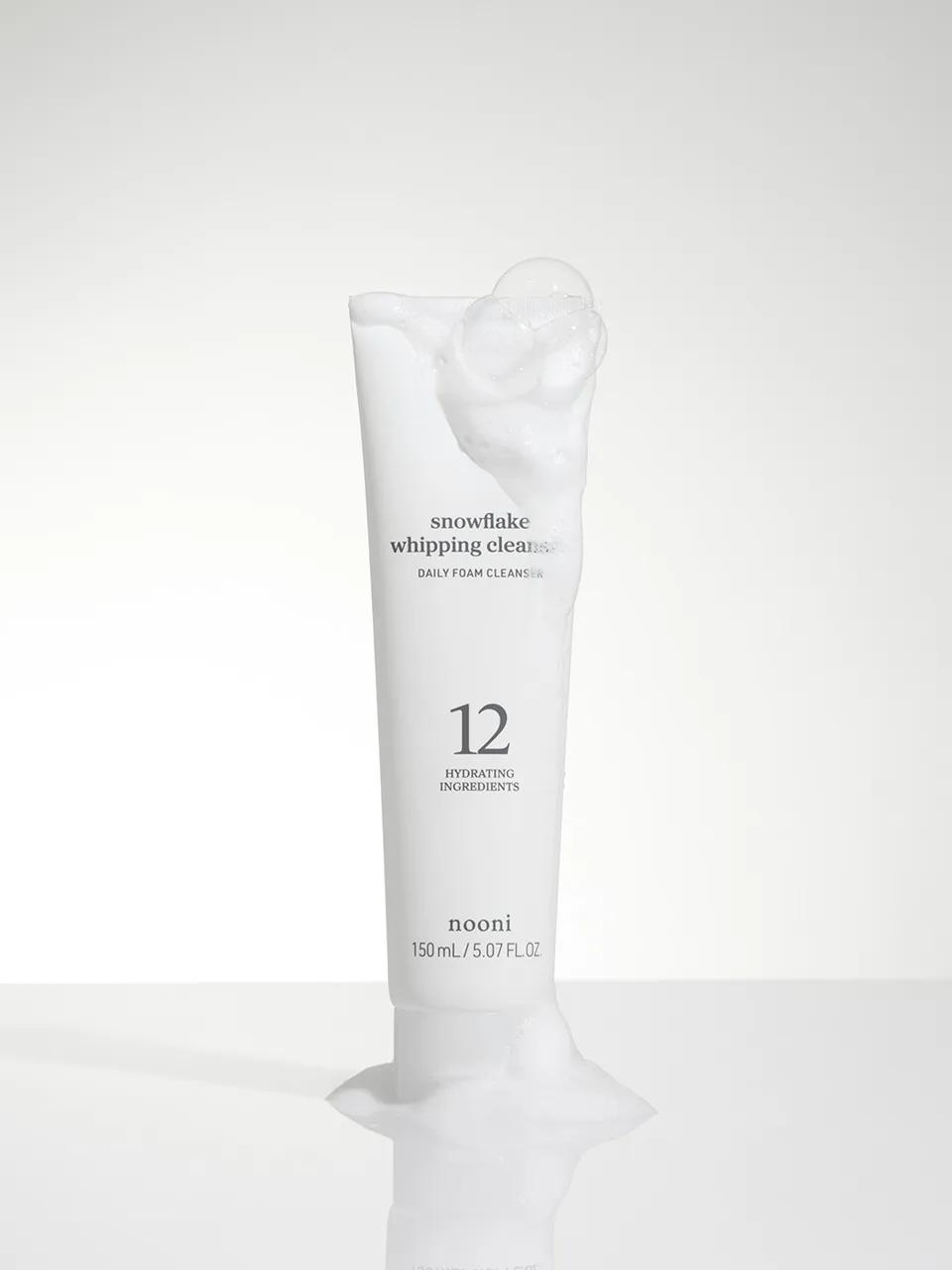 Snowflake Whipping Cleanser, 150ml - Image 2