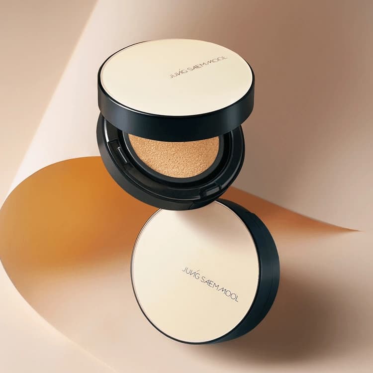 Essential Skin Nuder Cushion Foundation [SPF50+/PA+++], Fair Light, 14g+14g(Refill) - Image 4