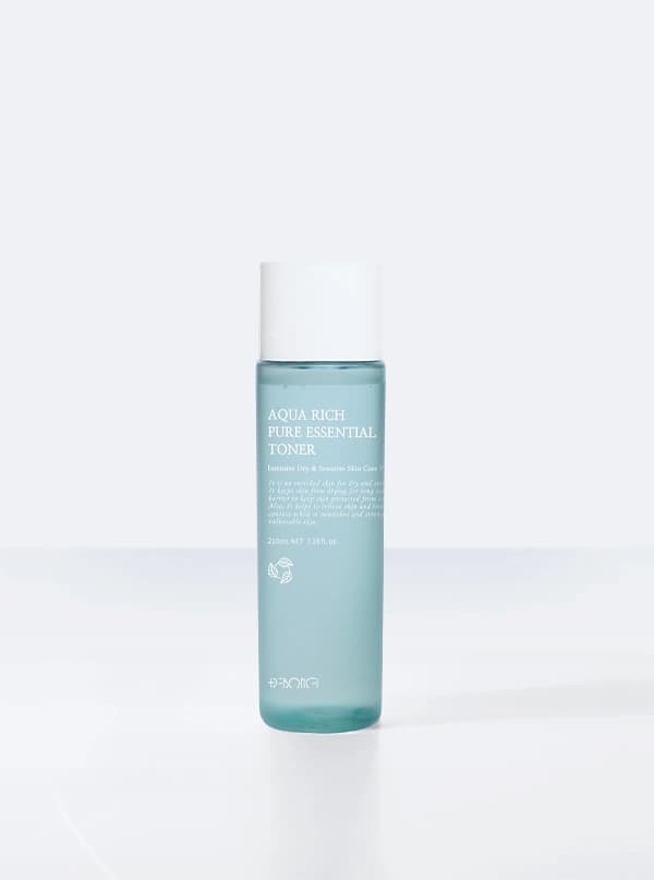 Aqua Rich Pure Essential Toner, 210ml - Image 2