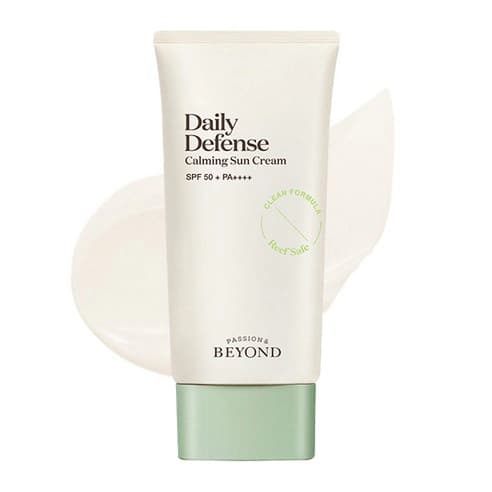 Daily Defense Calming Sun Cream, 50ml - Image 1