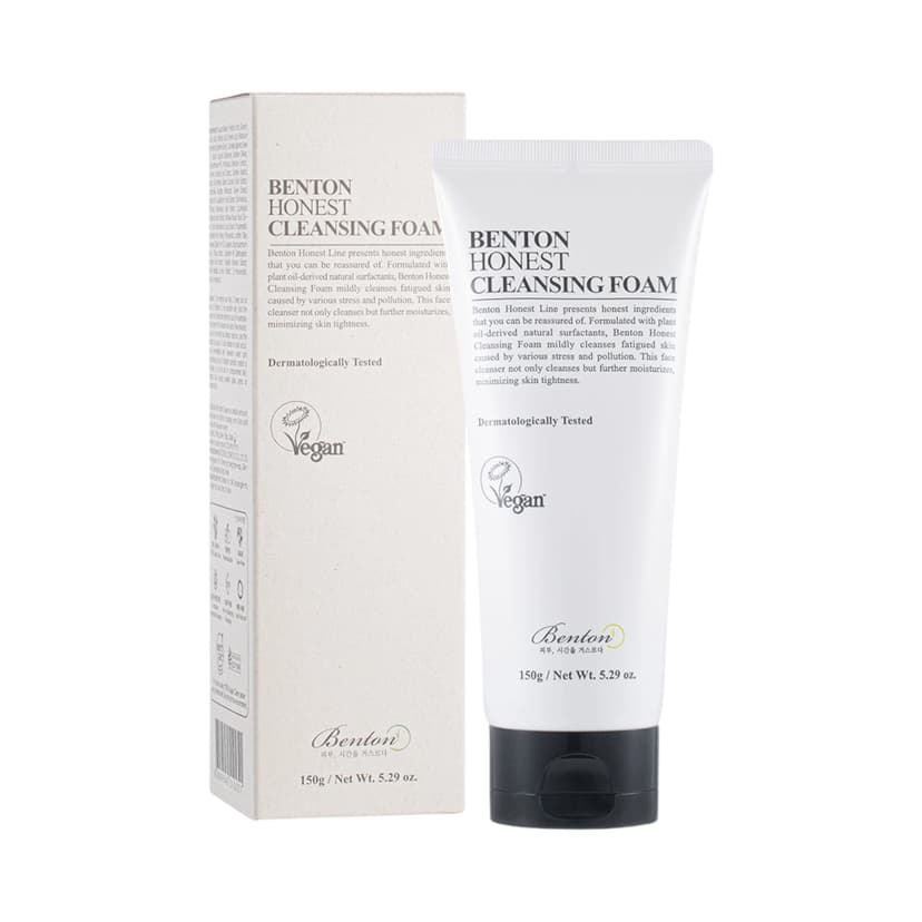 Honest Cleansing Foam - Image 1
