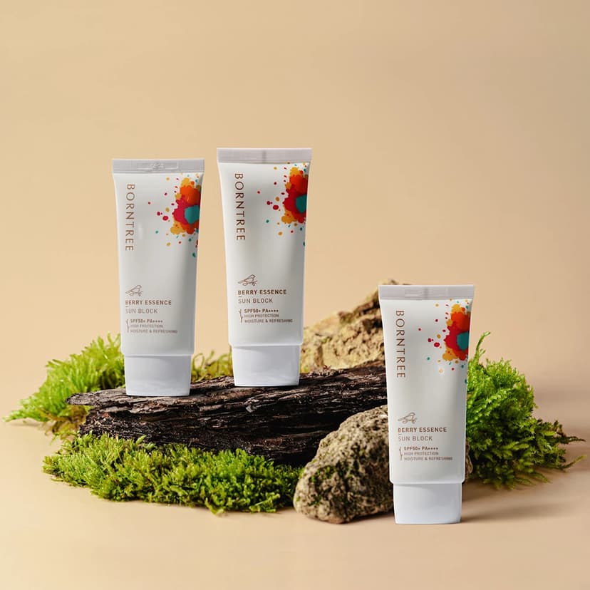 Berry Essence Sun Block SPF50+ PA++++ - Image 3