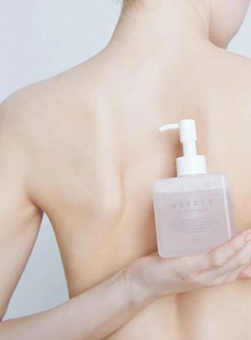 Mild Cleansing Gel - Image 6