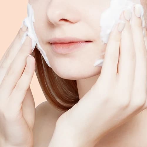 Low pH Pore Deep Cleansing Foam - Image 7