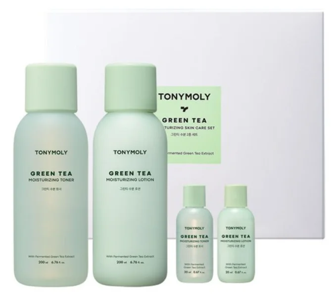 The Chok Chok Green Tea Moisture Set - Image 1