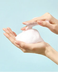 Low pH Barrier Cleansing Foam - Image 5