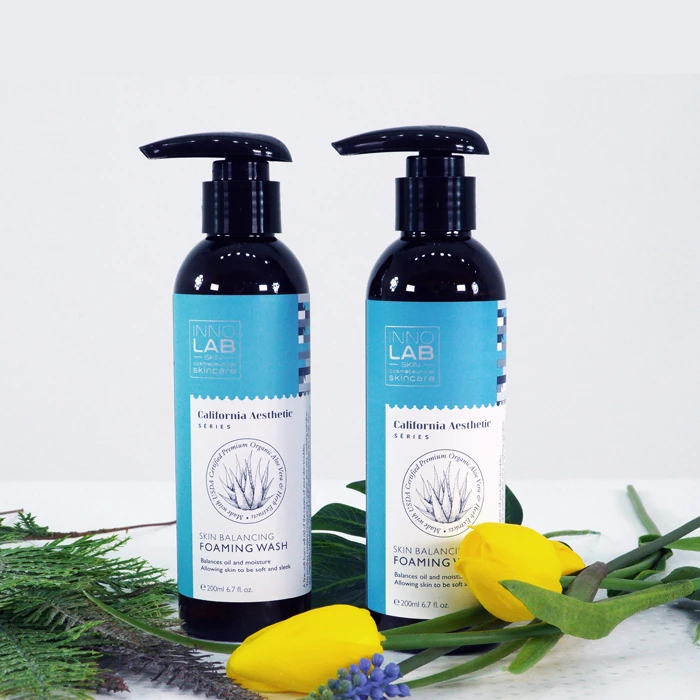 Skin Balancing Foaming Wash - Image 3