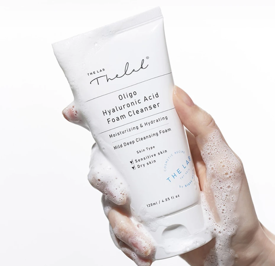 Oligo Hyaluronic Acid Foam Cleanser - Image 3