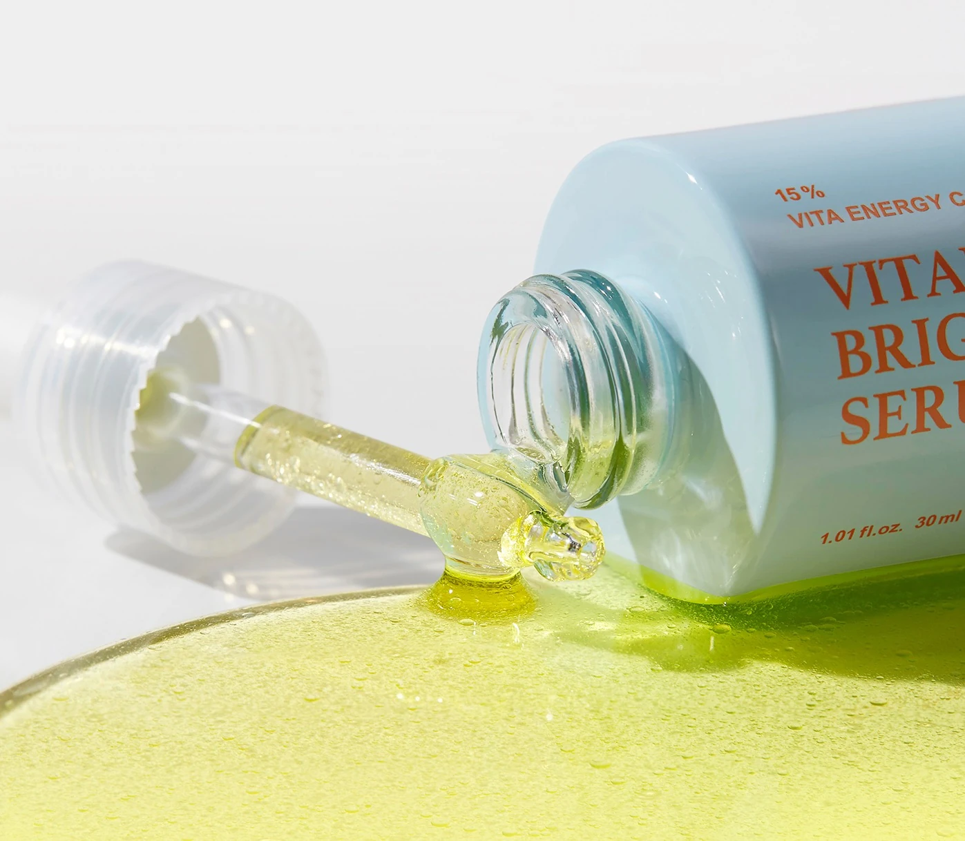 Vitamin C Brightening Serum - Image 4