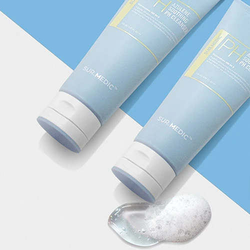 Azulene Smoothing Ph Cleanser - Image 3