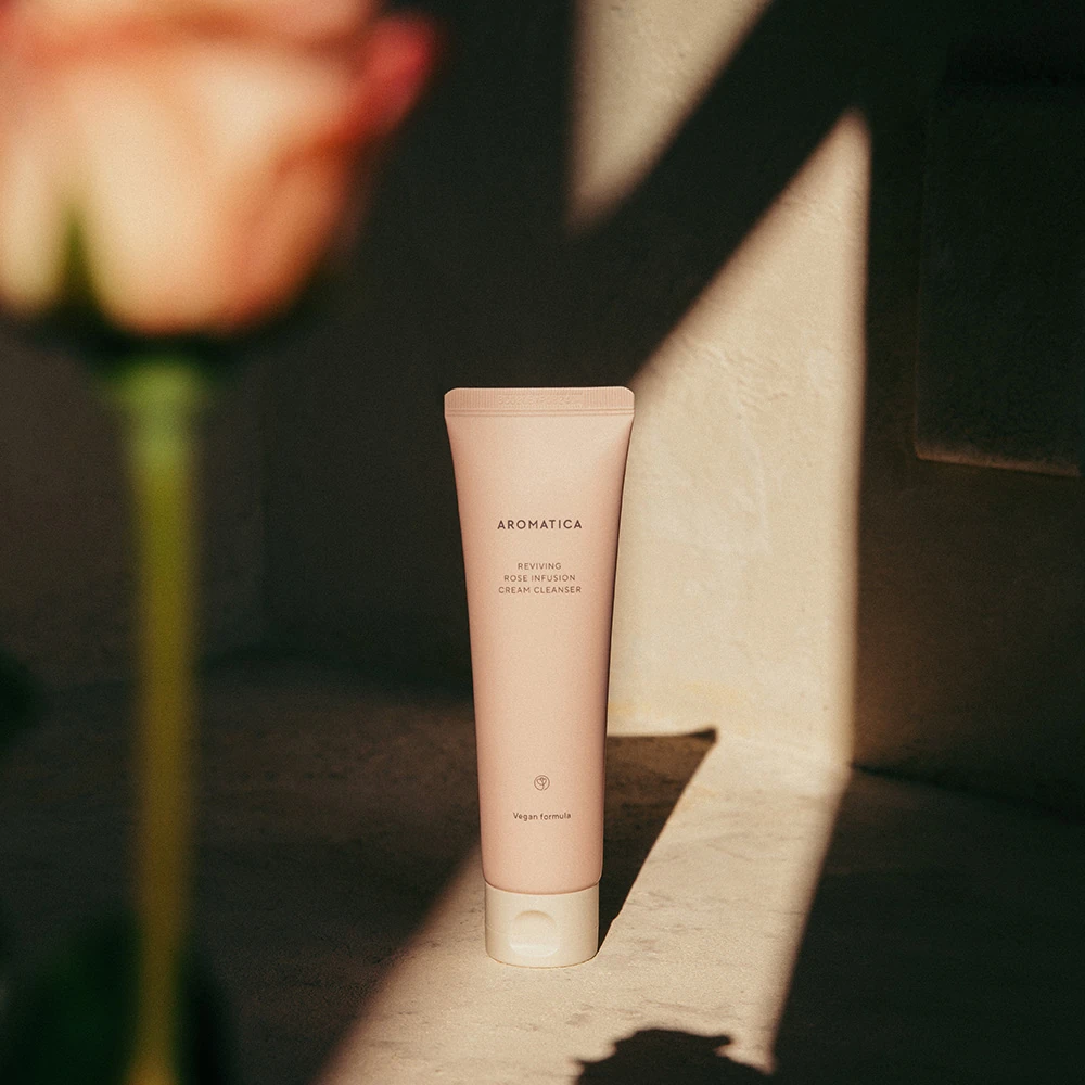Reviving Rose Infusion Cream Cleanser - Image 4