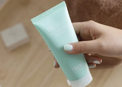 Bulgarian Rose Pore Tightening Clay Pack - Image 2