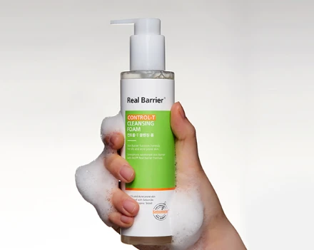 Control T Cleansing Foam, 250ml - Image 2