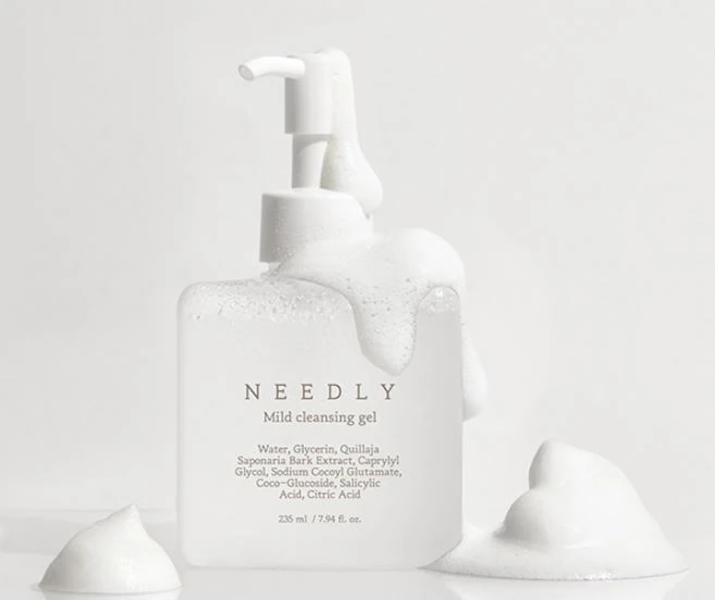 Mild Cleansing Gel - Image 2