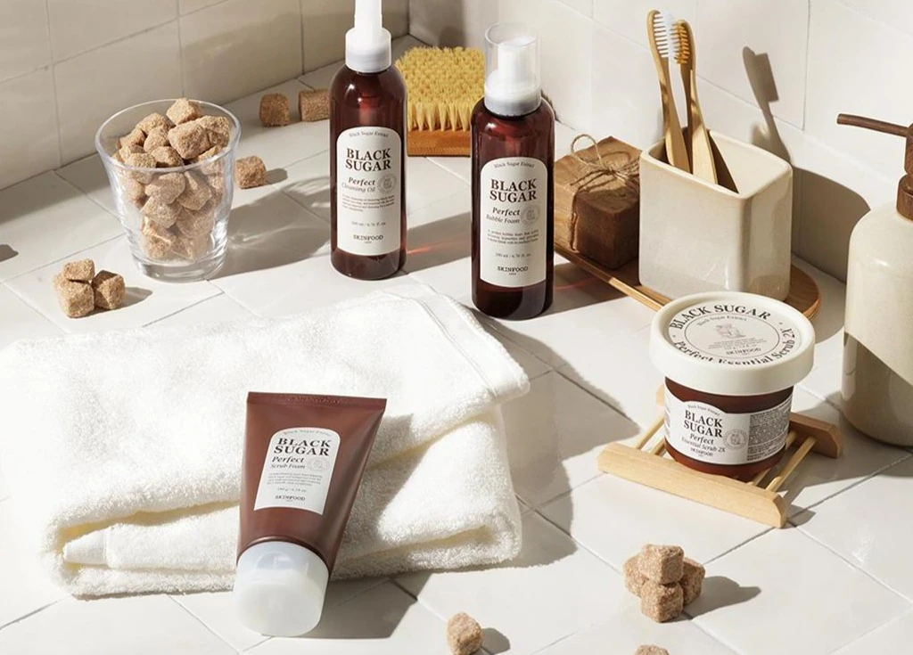 Black Sugar Perfect Scrub Foam - Image 2