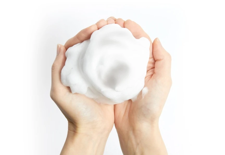 Cellup Micro Foam Cleanser - Image 3