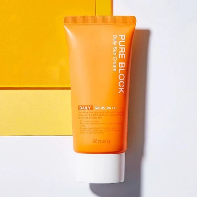 Pure Block Natural Daily Sun Cream X SPF50 PA++++ - Image 2