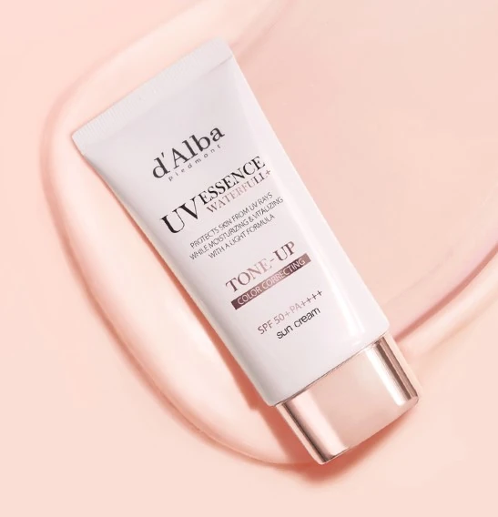 Waterful Essence Sunscreen SPF50+ PA++++ + Waterful Tone-up Sunscreen SPF50+ PA++++ + Gift Bag - Image 9