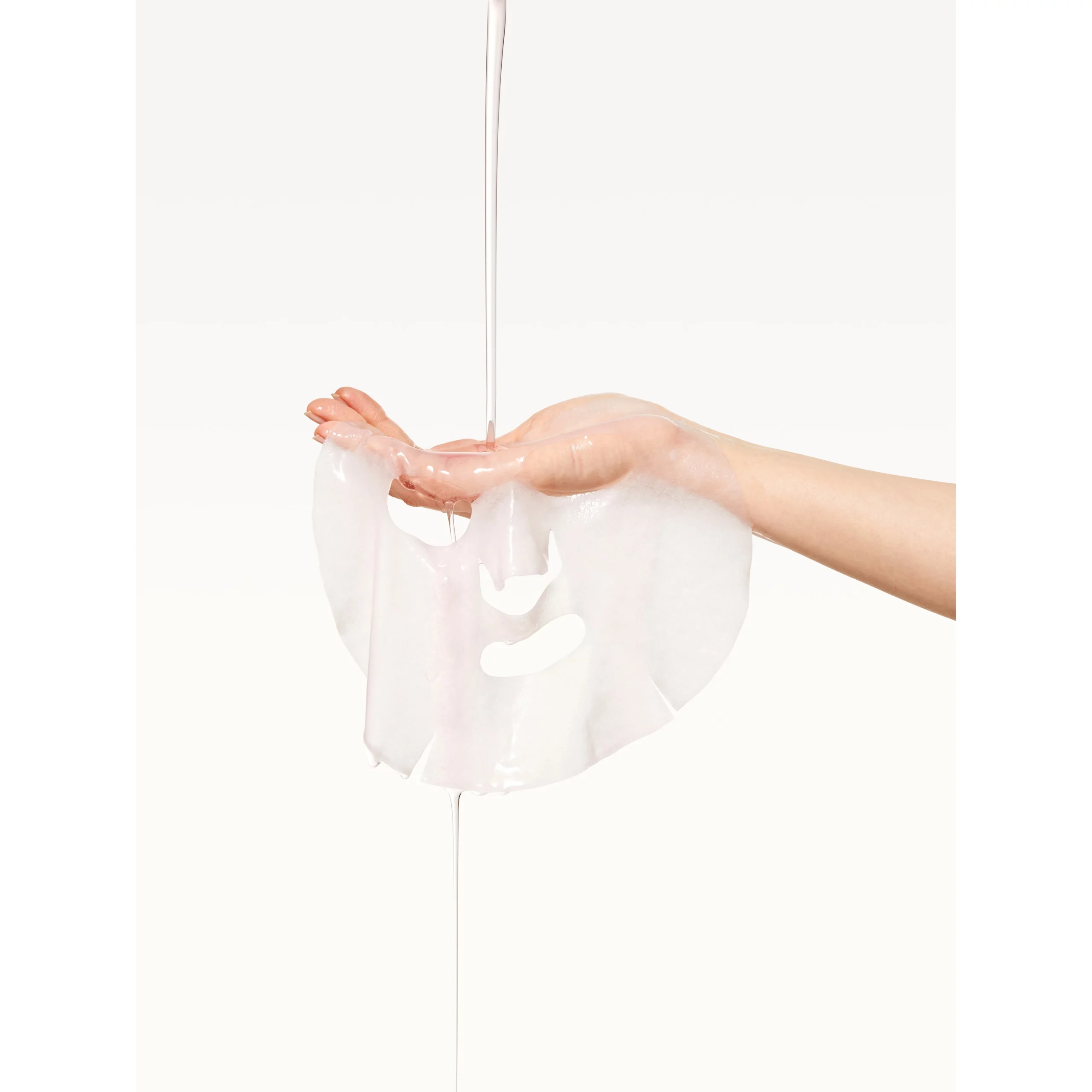 Peach 70 Niacin Serum Mask Pack - Image 6