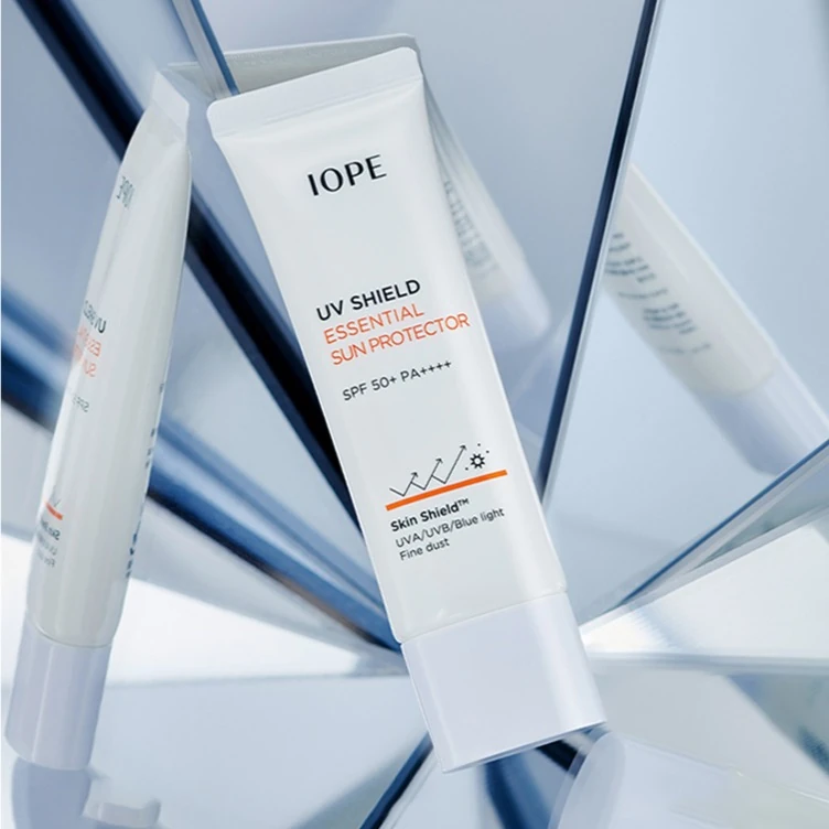 UV Shield Essential Sun Protector SPF50+ PA++++ - Image 2