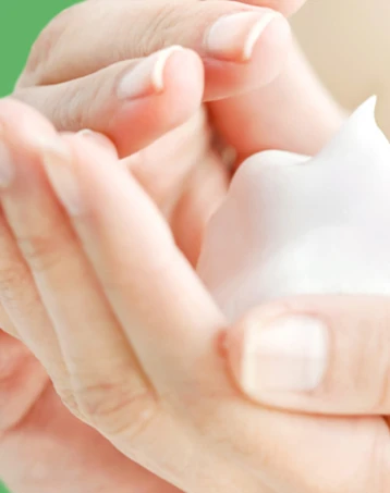 Daily Care Pure Gel Foam Cleanser - Image 3