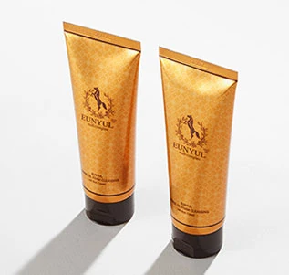 Horse Oil Foam Cleansing - Image 8