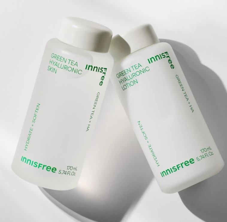 Green Tea Hyaluronic Skincare Set - Image 4