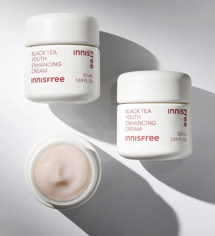 Black Tea Youth Enhancing Cream - Image 4