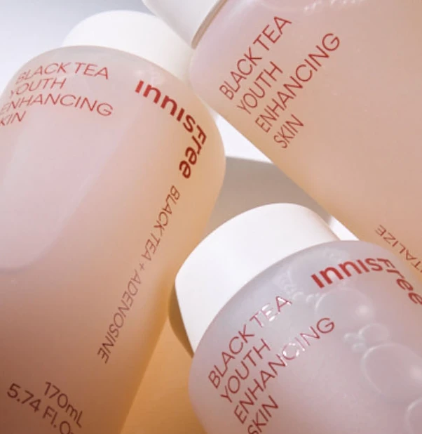 Black Tea Youth Enhancing Skin - Image 2