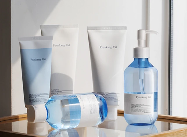 Low pH Pore Deep Cleansing Foam - Image 8