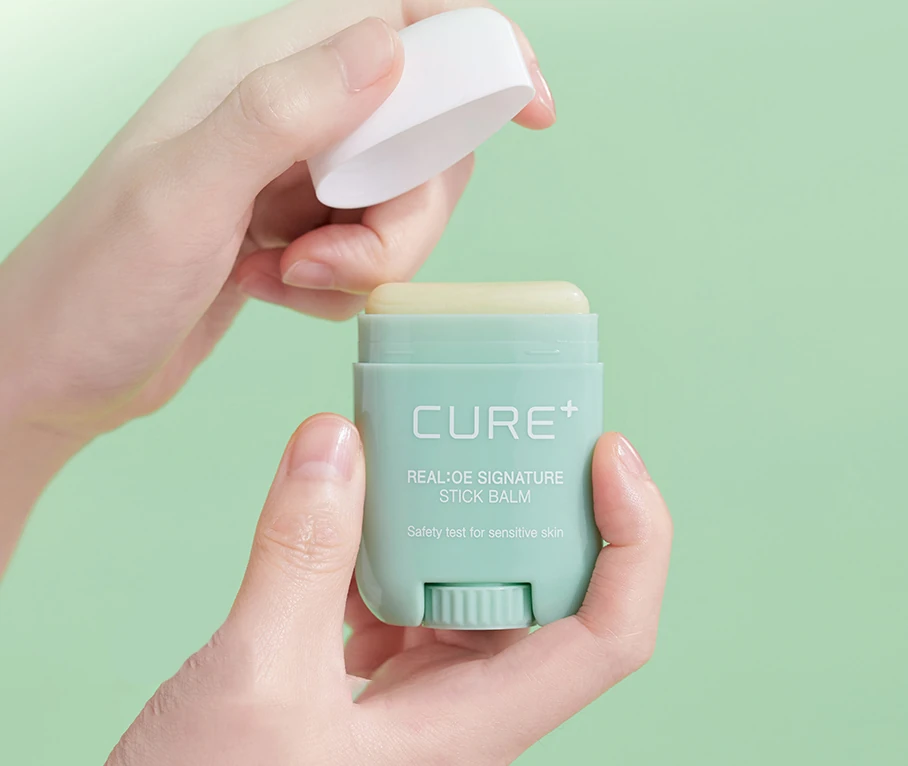 Cure Realoe Signature Stick Balm - Image 4
