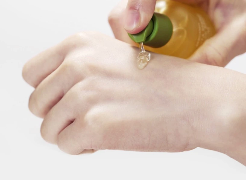 Vita Shine Dark Spot Serum - Image 5