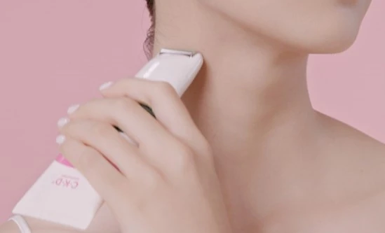 Retino Collagen Gua Sha Neck Wrinkle Cream - Image 7