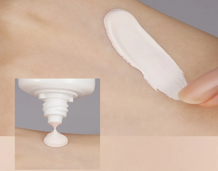 UV Daily Tone Up Sunscreen Multi Protection SPF50+ PA++++ 50ml - Image 2