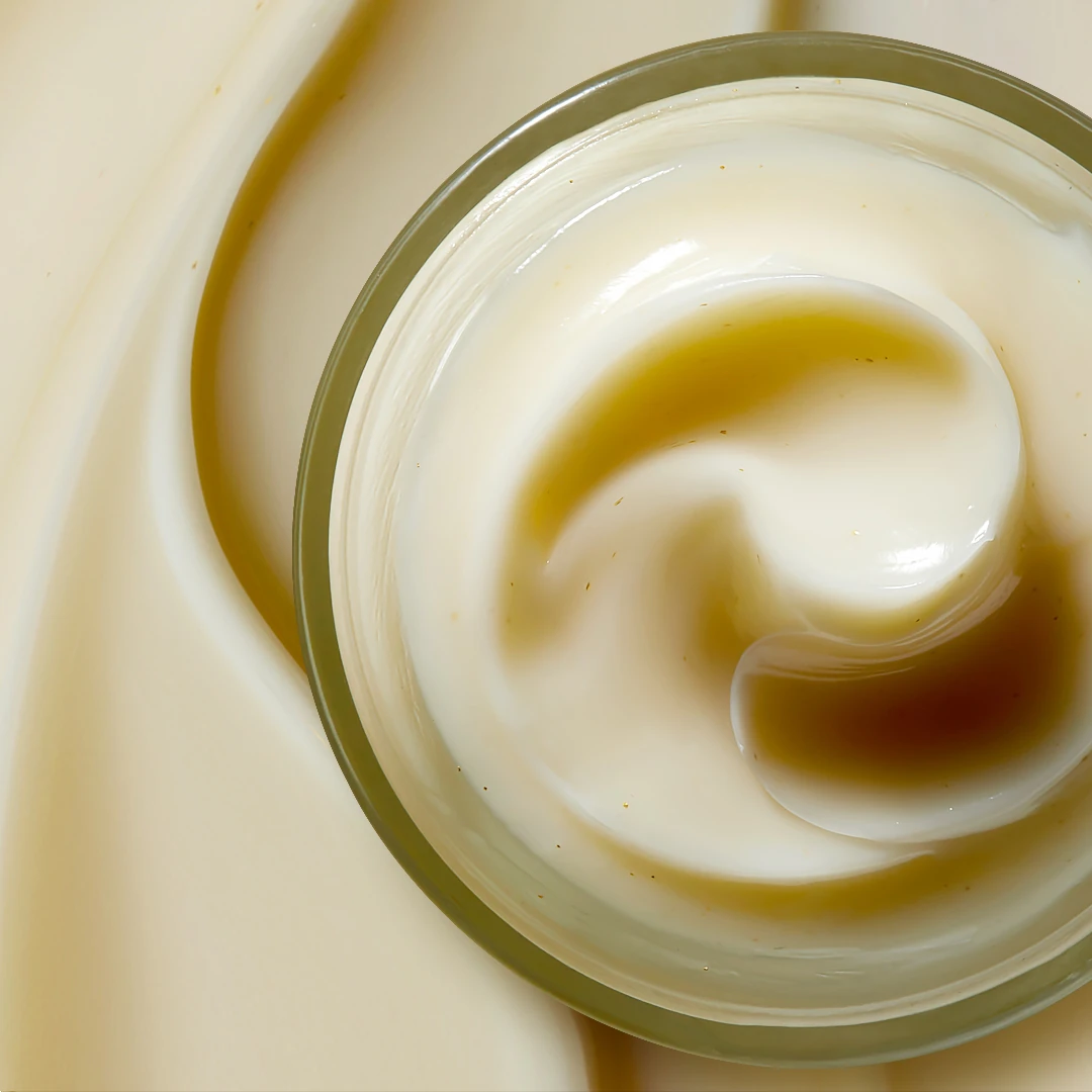 Horse Oil Cream Golden Complex - Image 4