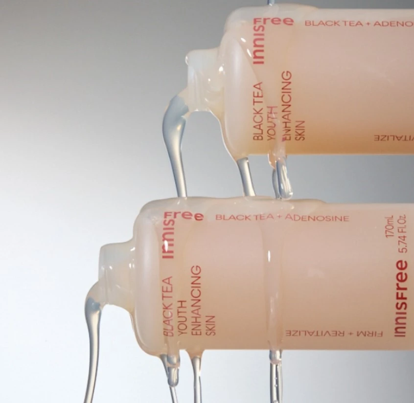 New Black Tea Youth Enhancing Skincare Set - Image 3