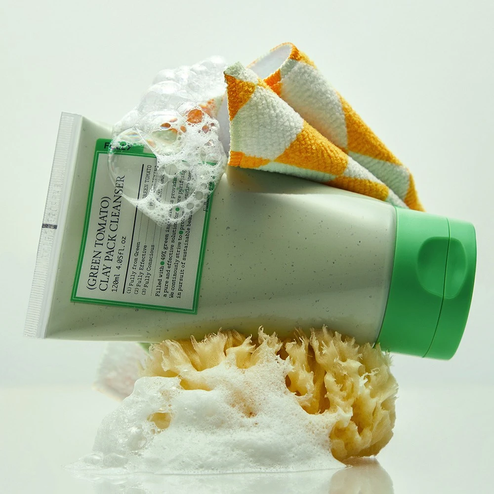 Green Tomato Clay Pack Cleanser - Image 3