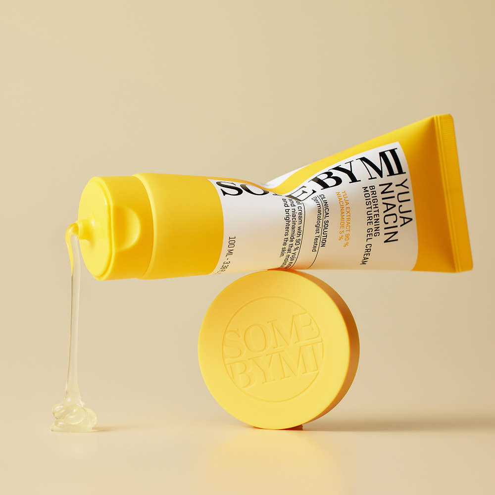 Yuja Niacin Brightening Moisture Gel Cream - Image 2