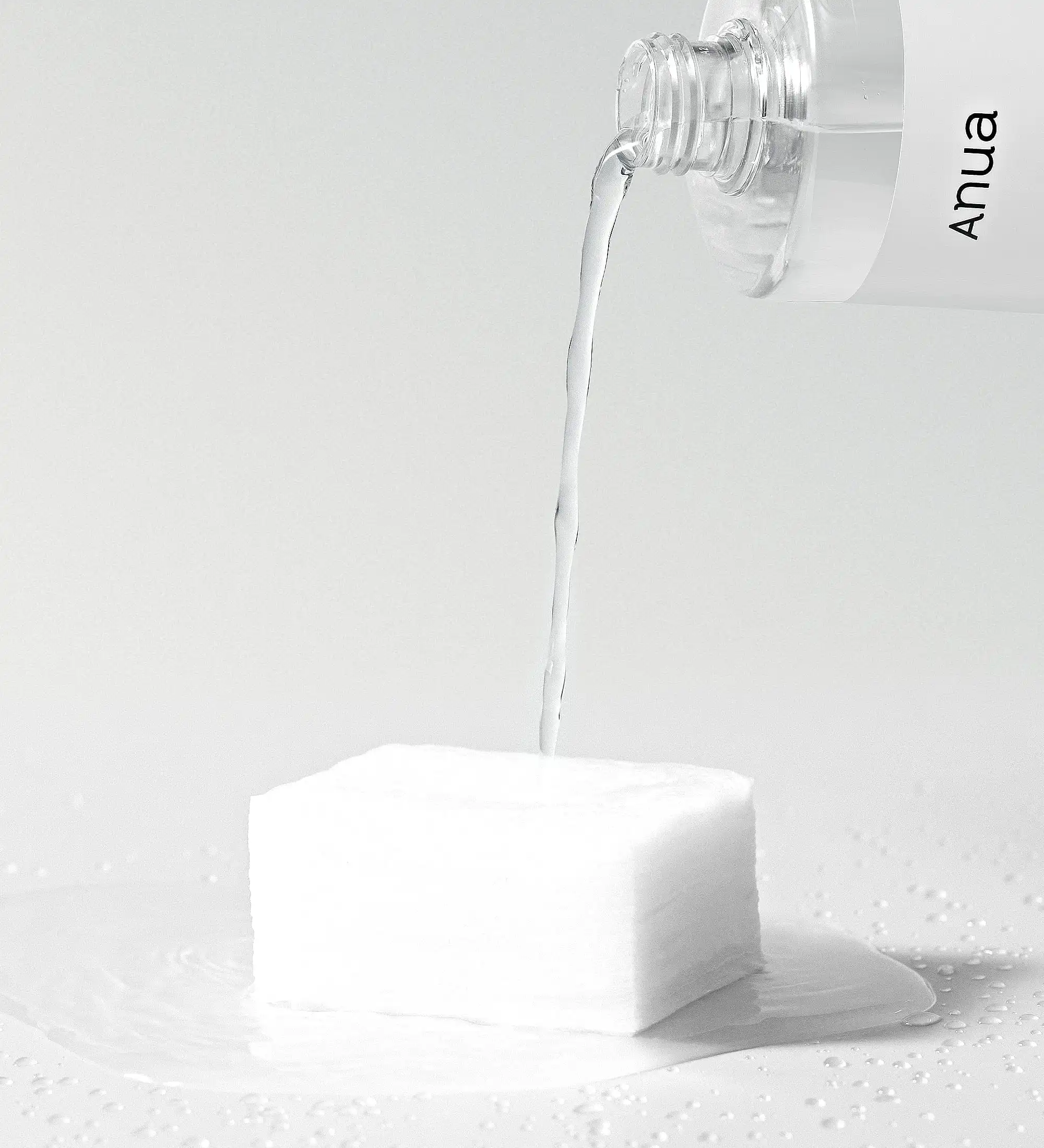 Heartleaf Low pH Deep Cleansing Water - Image 2