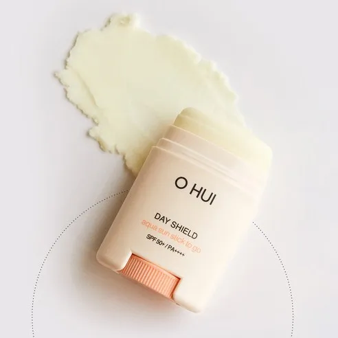 Day Shield Aqua Sun Stick To Go - Image 2