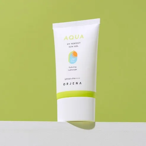 Aqua UV Perfect Sun Gel - Image 3