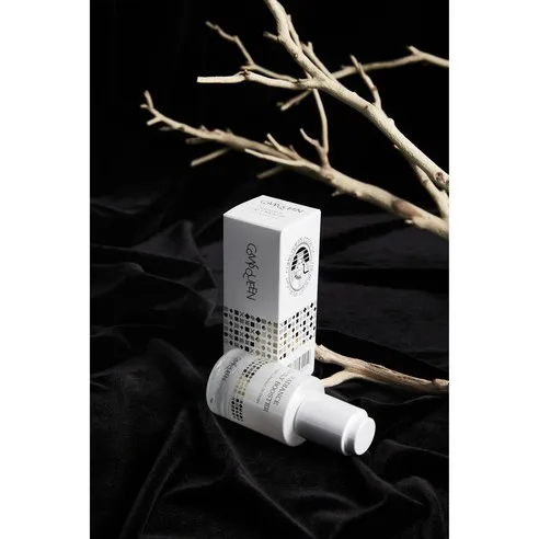 Radiance Daily Booster Face Oil - Image 3