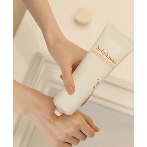 White Ginseng Exfoliating Mask - Image 6