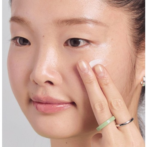 Daily UV Invisible Barrier Sun Serum [SPF50+/PA++++], 50ml - Image 6
