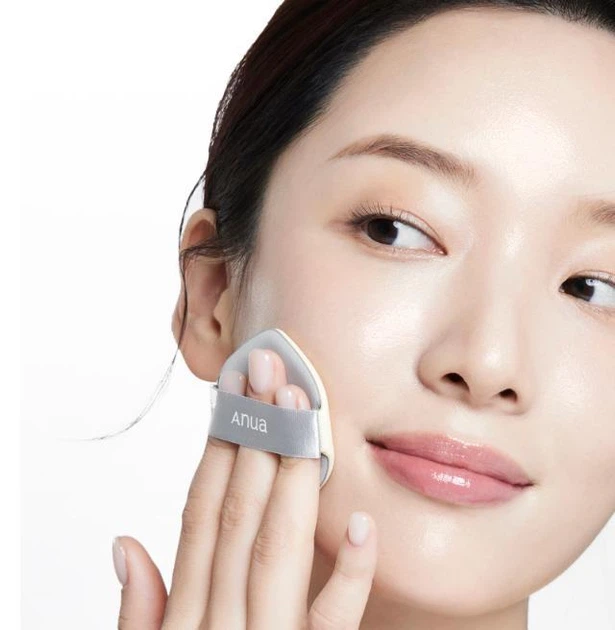 Gyul Cushion [SPF50+/PA+++], 1 Clear - Image 4